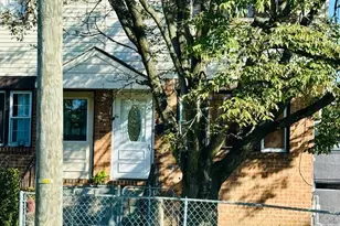 63 S Kirklyn Ave, Upper Darby, PA 19082 - Photo 2
