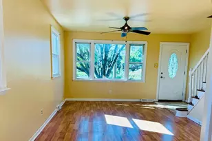 63 S Kirklyn Ave, Upper Darby, PA 19082 - Photo 8