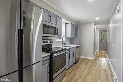 430 Charmont Avenue, Folcroft, PA 19032 - Photo 10