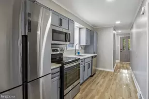 430 Charmont Ave, Folcroft, PA 19032 - Photo 10