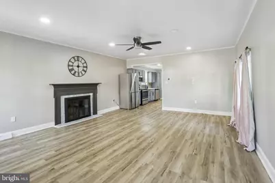 430 Charmont Avenue, Folcroft, PA 19032 - Photo 6