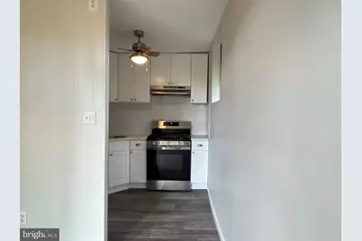 100 E. Glenolden Ave. #F4, Glenolden, PA 19036 - Photo 4