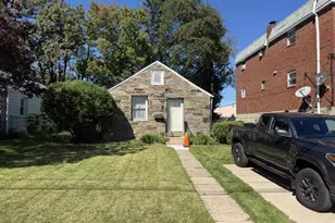 160 N Bonsall Ave, Glenolden, PA 19036 - Photo 1