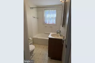160 N Bonsall Avenue, Glenolden, PA 19036 - Photo 12