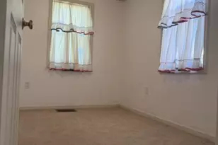160 N Bonsall Ave, Glenolden, PA 19036 - Photo 10