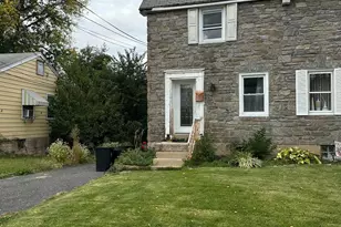 724 Eggleston Cir, Sharon Hill, PA 19079 - Photo 1
