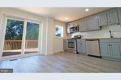 186 Crum Creek Drive, Woodlyn, PA 19094 - Photo 8