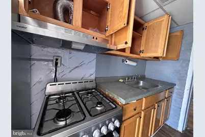 245 Lexington Avenue, Crum Lynne, PA 19022 - Photo 6