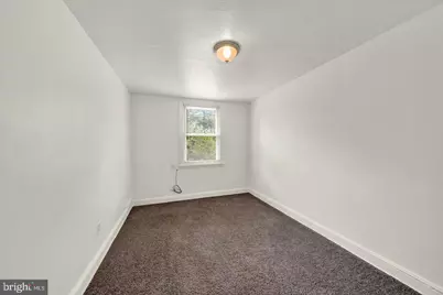 142 W 21st Street, Chester, PA 19013 - Photo 16