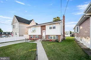309 Printz Ave, Essington, PA 19029 - Photo 2