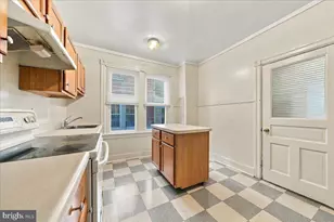 209 Rhodes Ave, Collingdale, PA 19023 - Photo 12