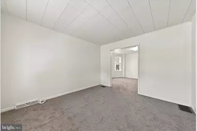209 Rhodes Avenue, Collingdale, PA 19023 - Photo 4
