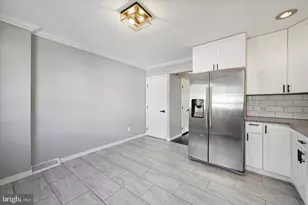 725 Mt Vernon Ave, Folsom, PA 19033 - Photo 4