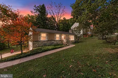 100 W Thompson Avenue, Springfield, PA 19064 - Photo 2