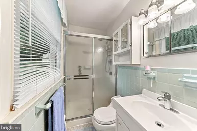 100 W Thompson Avenue, Springfield, PA 19064 - Photo 14