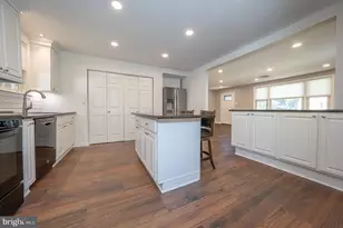 28 Longwood Dr W, Wayne, PA 19087 - Photo 22