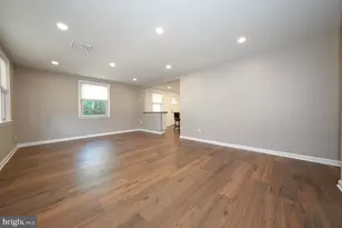 28 Longwood Dr W, Wayne, PA 19087 - Photo 10