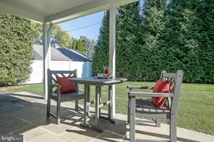 28 Longwood Dr W, Wayne, PA 19087 - Photo 48