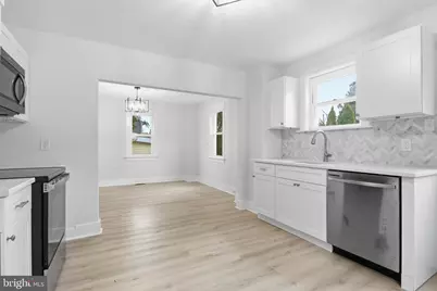 2212 Pleasantview Avenue, Upper Chichester, PA 19061 - Photo 6