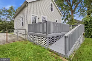 2212 Pleasant View Ave, Upper Chichester, PA 19061 - Photo 24