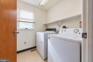 1704 Meetinghouse Rd, Upper Chichester, PA 19061 - Photo 24