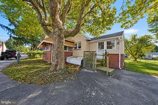 1704 Meetinghouse Rd, Upper Chichester, PA 19061 - Photo 2