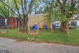913 Maple Ave, Glenolden, PA 19036 - Photo 12