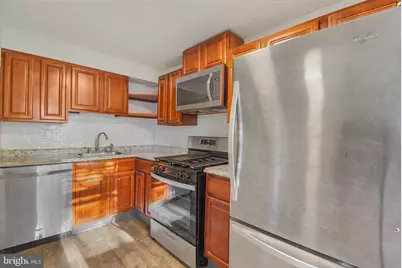913 Maple Avenue, Glenolden, PA 19036 - Photo 1