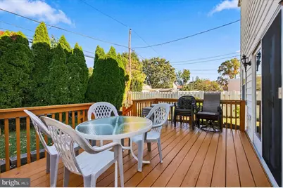 864 Cricket Road, Secane, PA 19018 - Photo 18