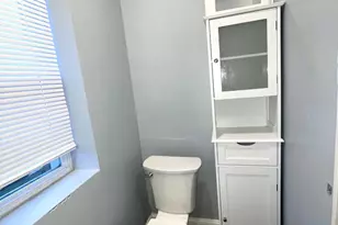 327 E 20th St, Chester, PA 19013 - Photo 16