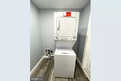 327 E 20th Street, Chester, PA 19013 - Photo 14