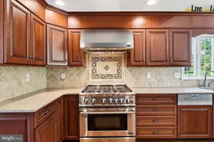 2741 Hillview Rd, Broomall, PA 19008 - Photo 10
