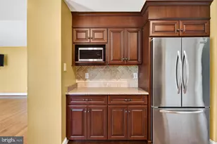 2741 Hillview Rd, Broomall, PA 19008 - Photo 12