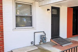 1026 Hansen Pl, Collingdale, PA 19023 - Photo 2