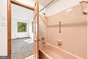 421 Briarwood Rd, Wallingford, PA 19086 - Photo 26