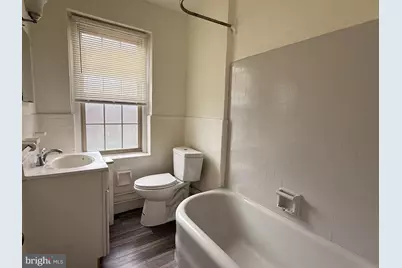 260 N Wycombe Avenue #205, Lansdowne, PA 19050 - Photo 8