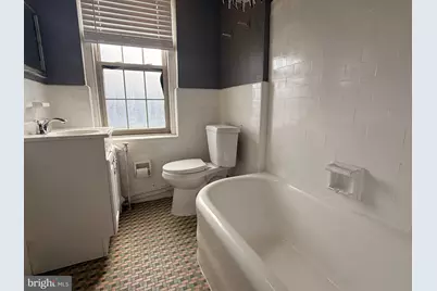 260 N Wycombe Avenue #305, Lansdowne, PA 19050 - Photo 6