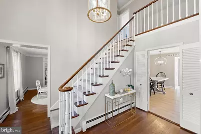 801 Lawrence Lane, Newtown Square, PA 19073 - Photo 4