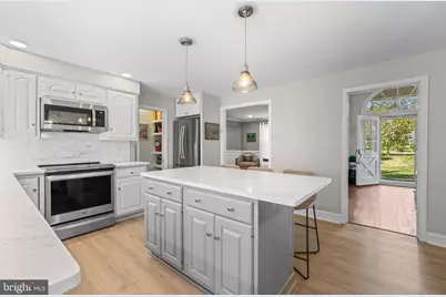 801 Lawrence Lane, Newtown Square, PA 19073 - Photo 8