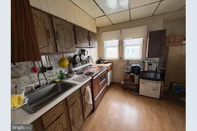 45 Lamport Road, Upper Darby, PA 19082 - Photo 2