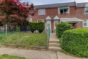 361 W 22nd St, Chester, PA 19013 - Photo 4