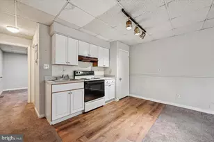 271 N Wycombe Ave, Lansdowne, PA 19050 - Photo 6