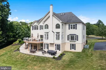 3 Brandywine Grn, Thornton, PA 19373 - Photo 2