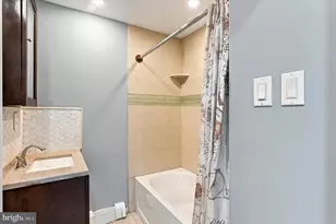 524 S 69th St, Upper Darby, PA 19082 - Photo 6