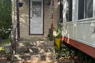 1129 Woodland Ave, Sharon Hill, PA 19079 - Photo 30