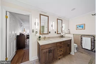 181 Hunt Valley Circle, Berwyn, PA 19312 - Photo 24
