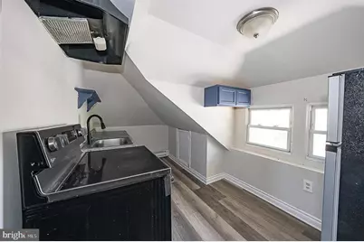 565 Chester Pike #3, Prospect Park, PA 19076 - Photo 2