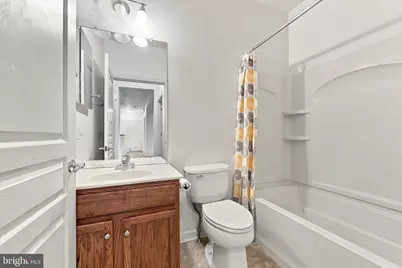 423 Creekside Drive #423, Brookhaven, PA 19015 - Photo 8