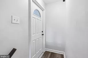808 Derwyn Rd, Drexel Hill, PA 19026 - Photo 2