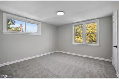 1370 Wycombe Avenue, Darby, PA 19023 - Photo 12